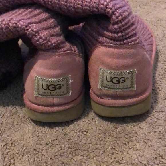 Pink knit Ugg’s - Picture 3 of 7